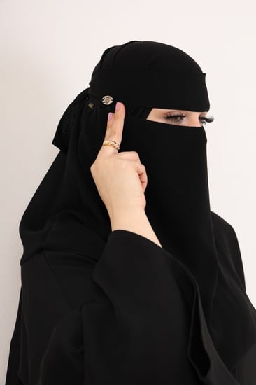 نقاب مفتوح توقيع معدن ماريت