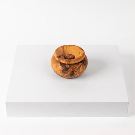 منفضة سجائر خشبية