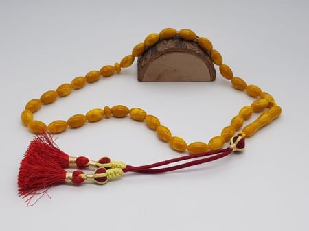 سبحة تراب الكهرمان