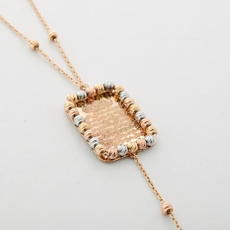 عقد ذهب عيار 18