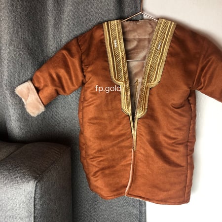 فروه البشت للاطفال بني مع تطريز الاسم