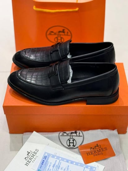 شوز Hermès رسمي