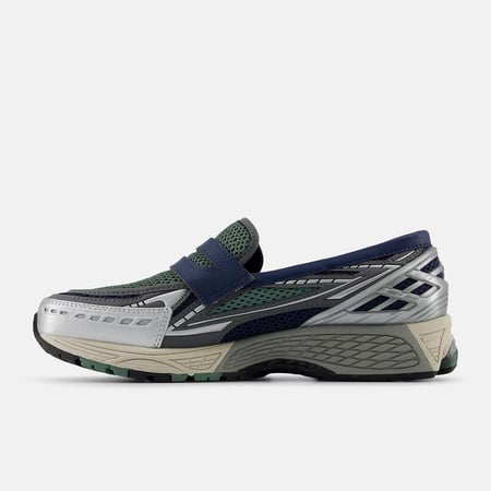 New Balance 1906L loafer Silver Metallic with NB Navy and Dark Juniper