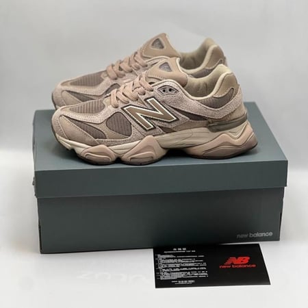 New Balance 9060 "Mushroom Brown"