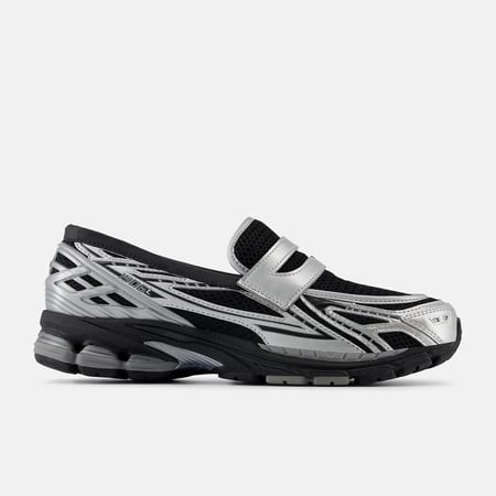 New Balance 1906L loafer Silver Metallic with Black