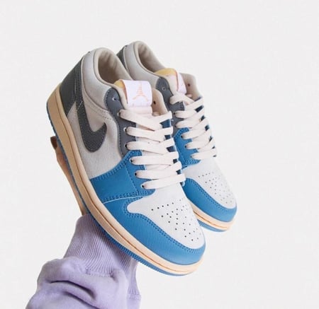 Air Jordan 1 Low Tokyo 96