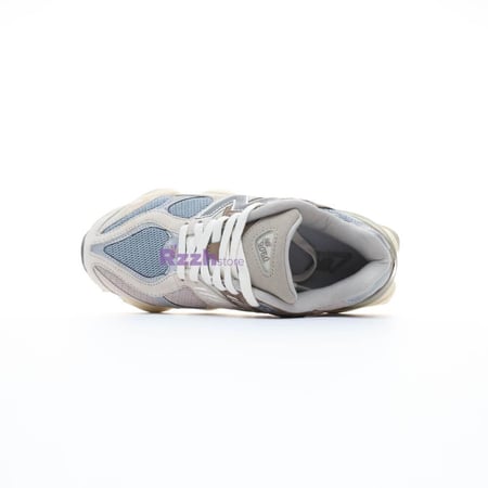 New Balance 9060 Cherry Blossom Pack Mushroom