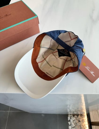 كاب لوروبيانا رجالي رياضي لون بلو نايت