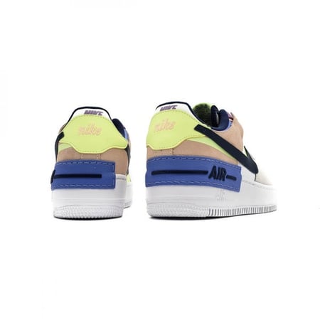 حذاء رياضي AF1 شادو غبار الفوتون من نايك