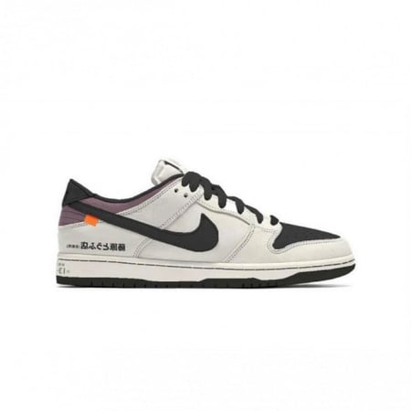 حذاء نايك دانك لو رجالي لون أبيض مع أسود بشعار العلامة على الجانبين