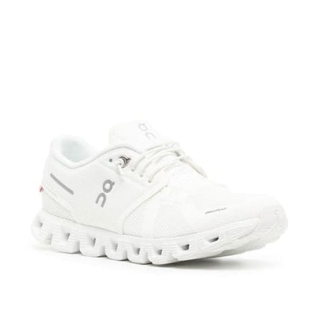 سنيكر أون كلاود 6 من اون رانينج - لون ابيض
