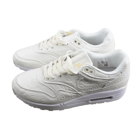 حذاء رياضة لويس فيتون x نايكي اير ماكس مونوغرام ابيض