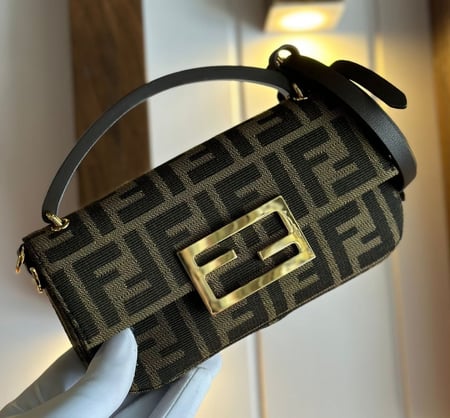 حقيبة فيندي فوليو