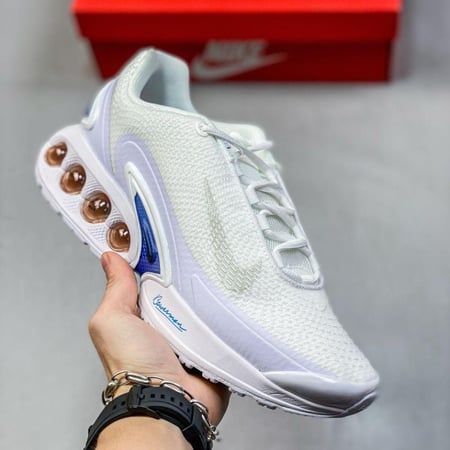 سنكرز الجري للرجال نايكي اير ماكس دي ان لون أبيض وازرق