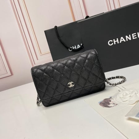 CHANEL 20cm