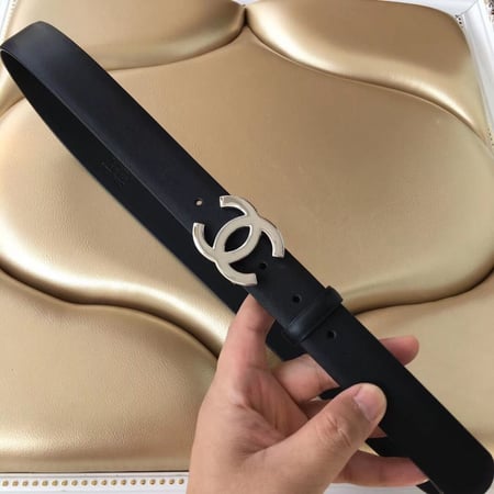 حزام جوتشي رفيع أسود - قفل فضي