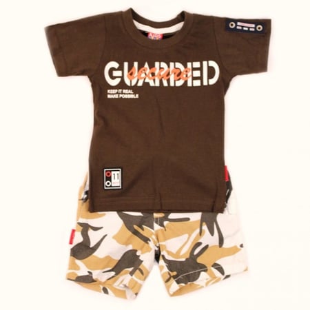 طقم ولادي صيفي قطعتين "المستكشف الصغير" - تيشيرت قطني وشورت مموه مريح