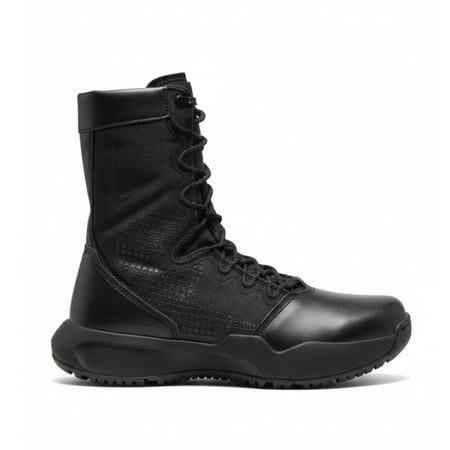 بسطار نايك أسود الجديد