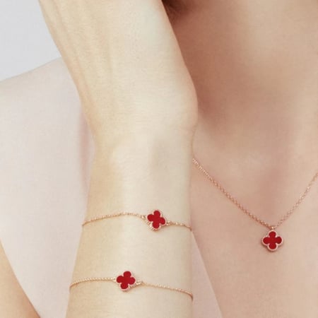 اسواره سويت ألامبرا روز قولد : حجر احمر