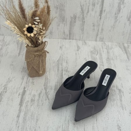 Alaïa V-Cut Mule Heels