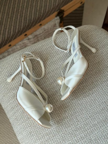 Jimmy Choo Pearl Detail Open Toe Ankle Strap Heels – Ivory