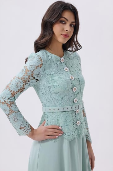 فستان دانتيل أخضر ميدي