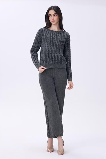 طقم رصاصي