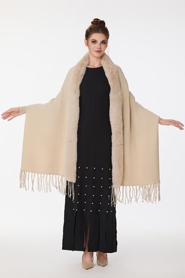 شال صوف مع فرو