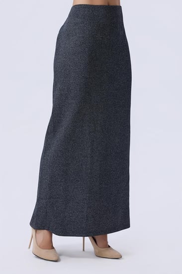 تنورة مستقيمة رمادية طويلة