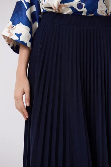 تنورة كلوش مكسر كحلي