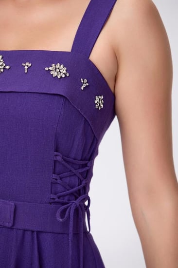 فستان كتان بنفسجي مع كريستال