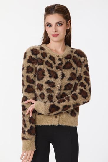 جاكيت فرو بنقشة الفهد