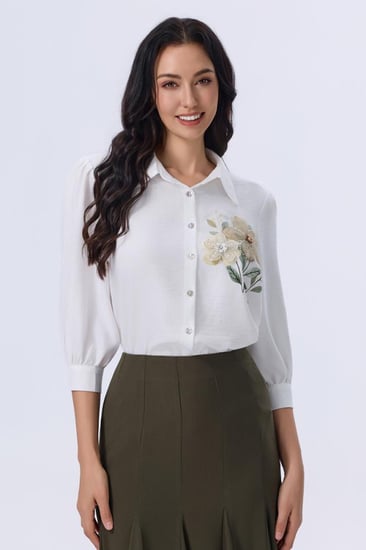 بلوزة أبيض بتطريز وأكمام 3/4 | Prando