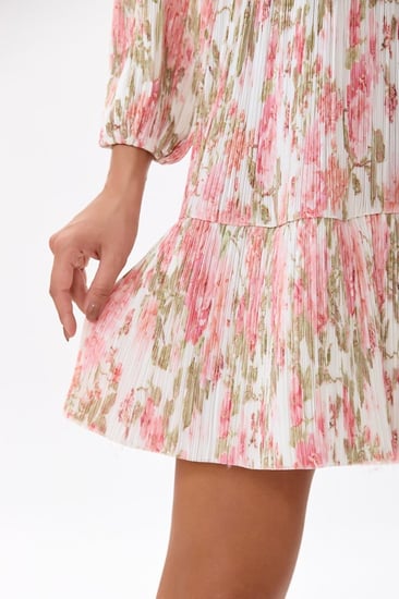 فستان بليسيه بنقشة الورد