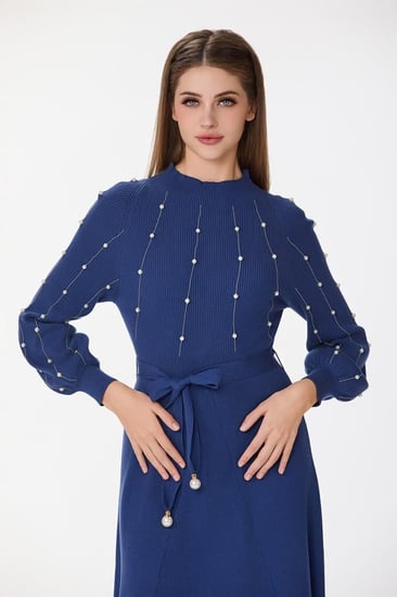 فستان استريتش مع اكسسوار