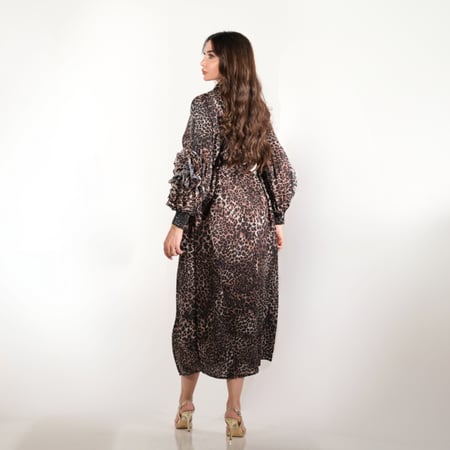 فستان بليسية بنقشة الفهد