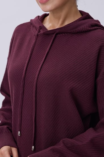 طقم قطني بلون عنابي داكن