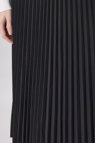 تنورة بليسيه