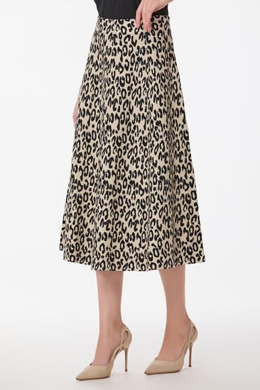 تنورة استريتش بنقشة الفهد