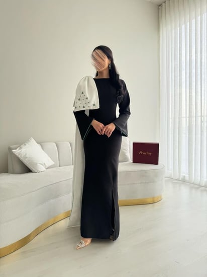 فستان سهره اسود باكمام وذيل مطرز