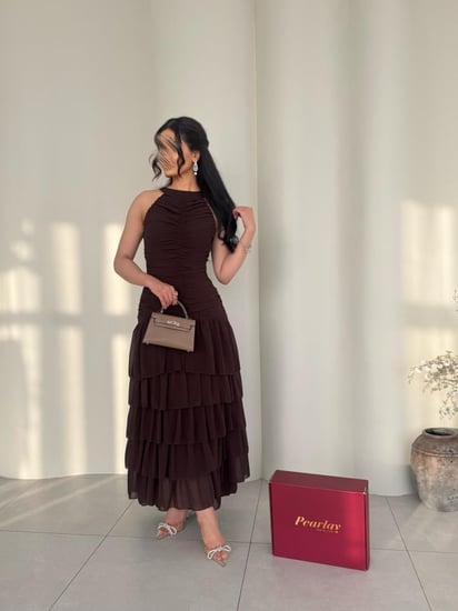 فستان إيليت البني