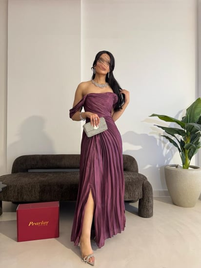 فستان إليانا التوتي الملكي