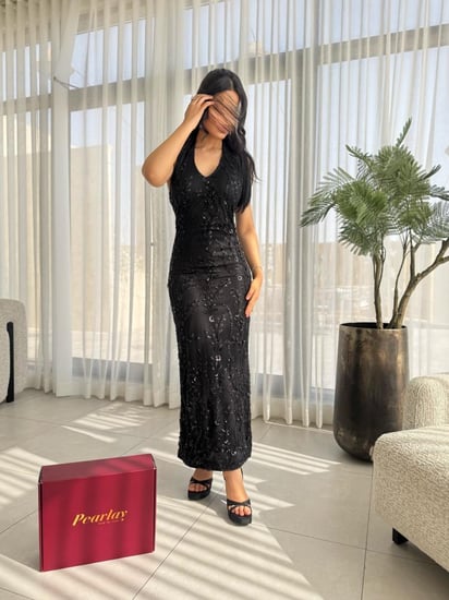 فستان نوار الأسود