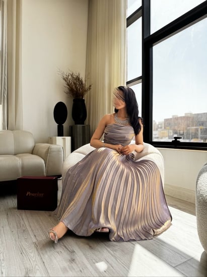 فستان لافندر طويل بكسرات