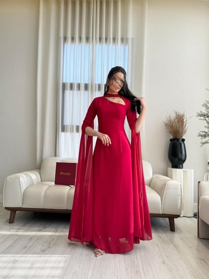 فستان احمر شيفون باكمام طويله