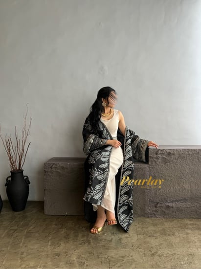 جلابية قطعتين بشت تطريز