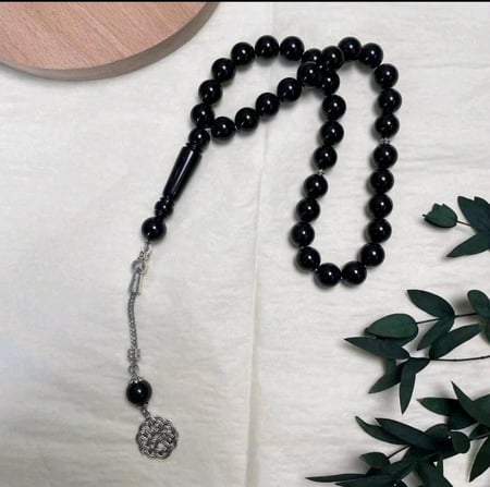 مسباح اسود  من  حجر العنبر