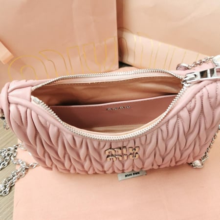 Miu Miu 21cm