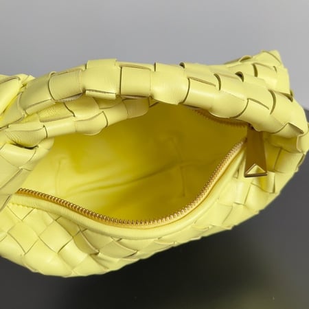 Bottega veneta 23cm