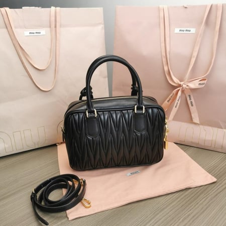 Miu Miu 24cm